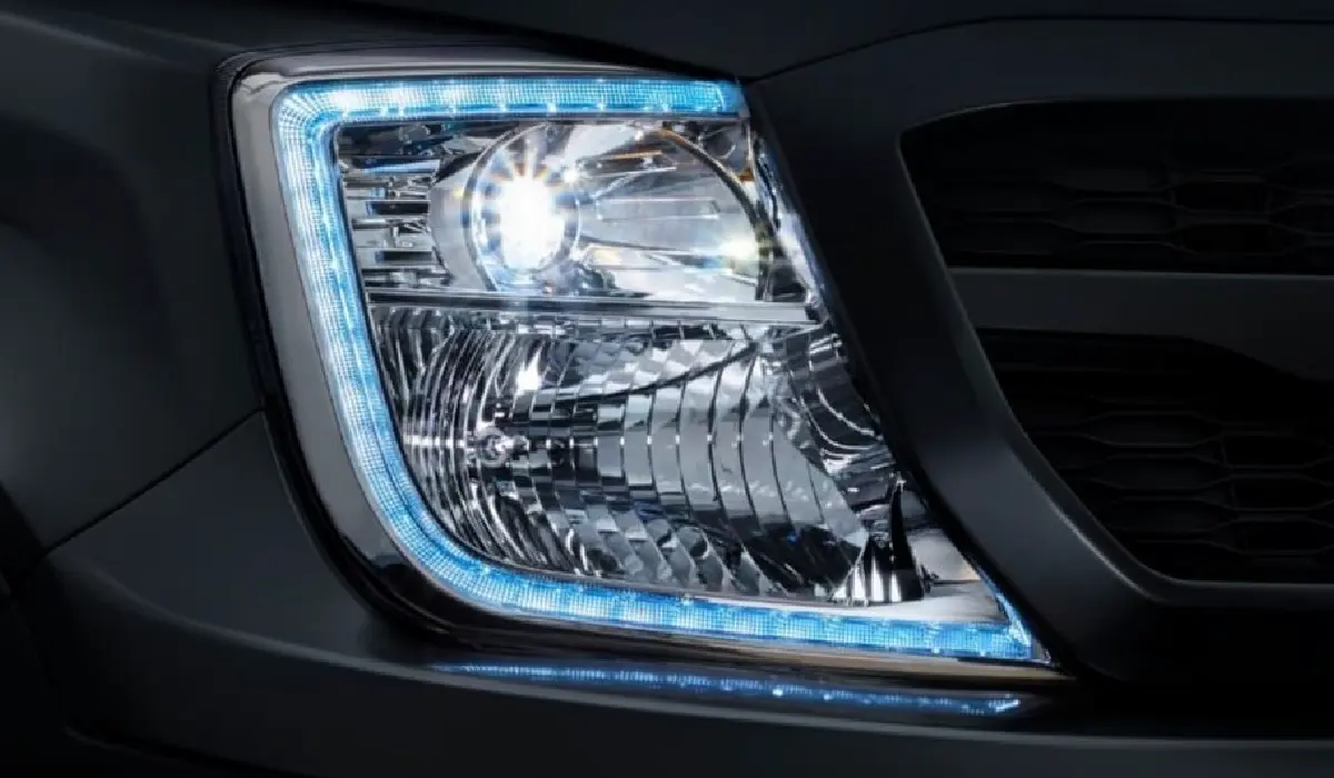 Force - Urbania Medium Wheelbase - Best Luxury Van Rentals - Best Preowned Luxury Van - Exclusive Concierge Club.webp